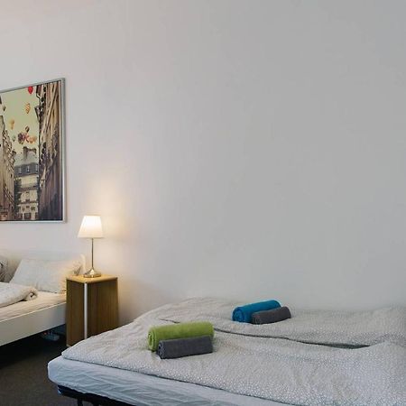 Apartment With 3 Bedroom +1.5 Bthrm +A/C In Prenzlauer Berg Berlino Esterno foto