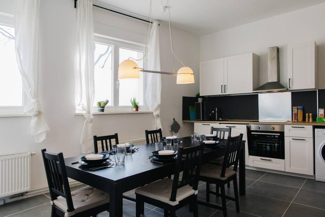 Apartment With 3 Bedroom +1.5 Bthrm +A/C In Prenzlauer Berg Berlino Esterno foto