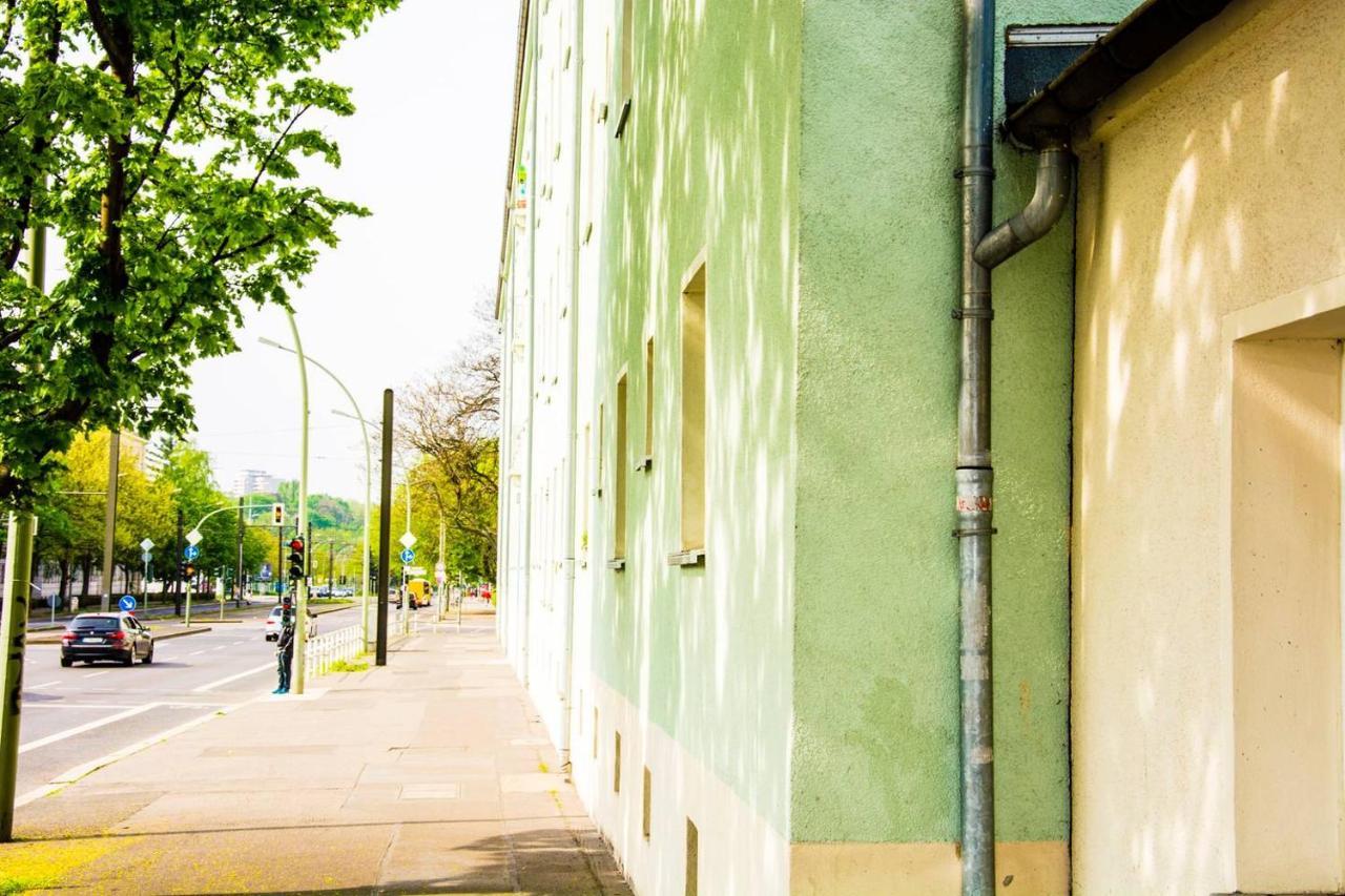 Apartment With 3 Bedroom +1.5 Bthrm +A/C In Prenzlauer Berg Berlino Esterno foto