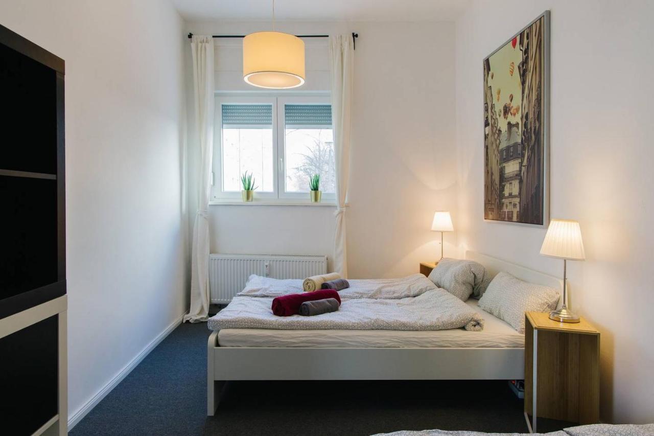 Apartment With 3 Bedroom +1.5 Bthrm +A/C In Prenzlauer Berg Berlino Esterno foto