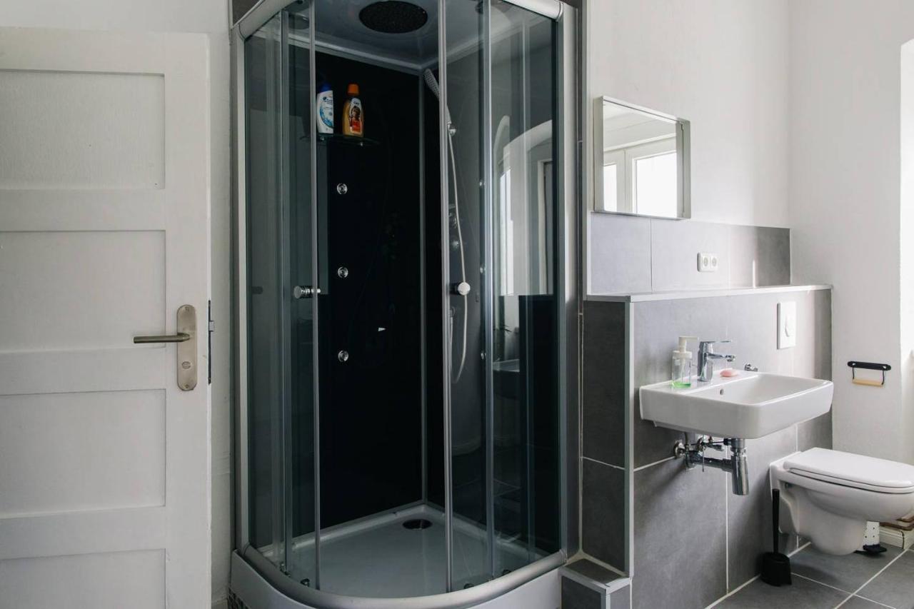 Apartment With 3 Bedroom +1.5 Bthrm +A/C In Prenzlauer Berg Berlino Esterno foto